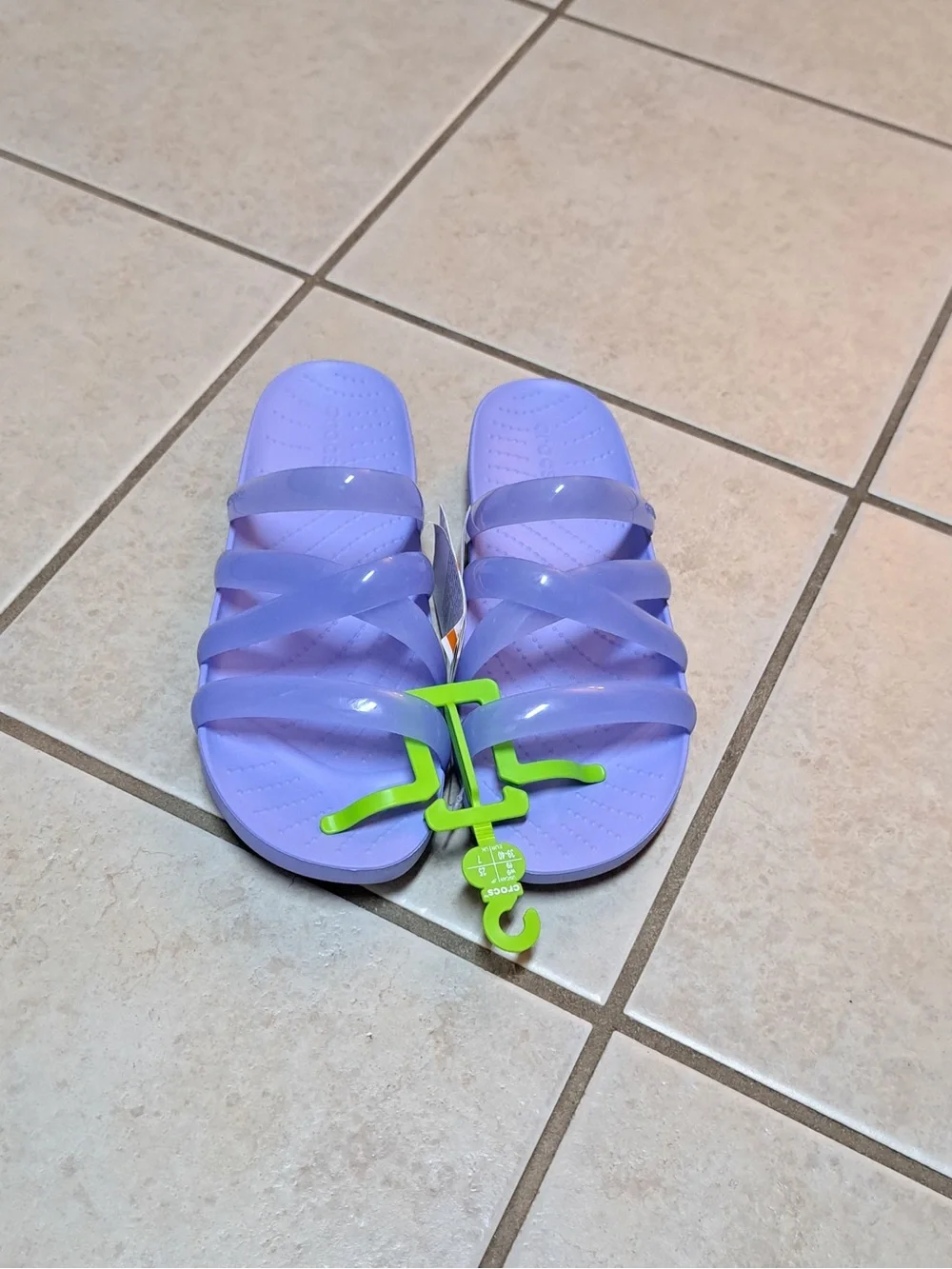 Crocs Women's Splash Glossy Strappy Sandals - Women's size 9